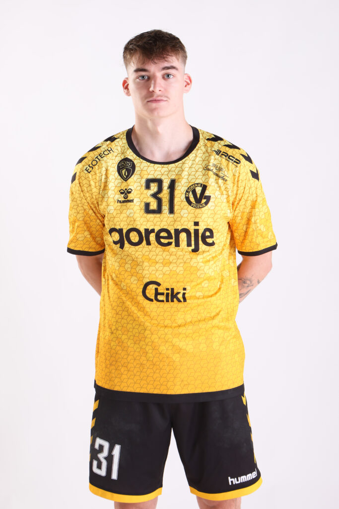 Nik Borovnik